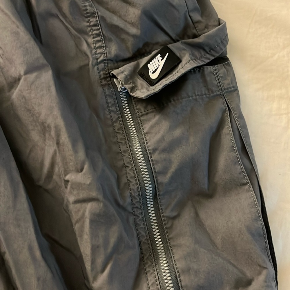 Nike cargo
